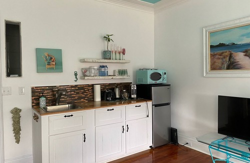 Port Dover Bed & Breakfast | Clonmel Castle