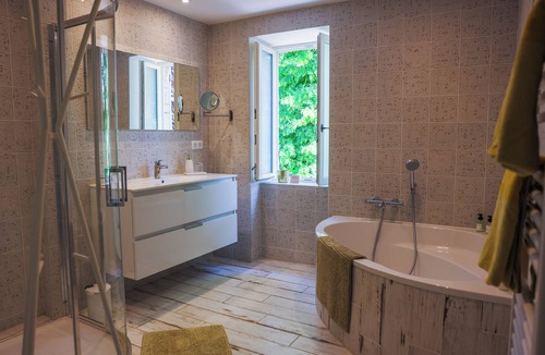 Vire Hotel | Clos Ceres