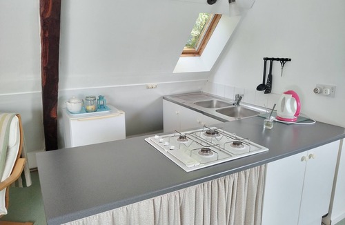 Lammerville Cottage | Clos Cristina. 2-bedroom self-catering cottage, with a studio on the second floor.