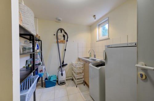 Saint-Cyr-sur-Loire Villa | Clos d Antonin - Maison familiale avec jardin