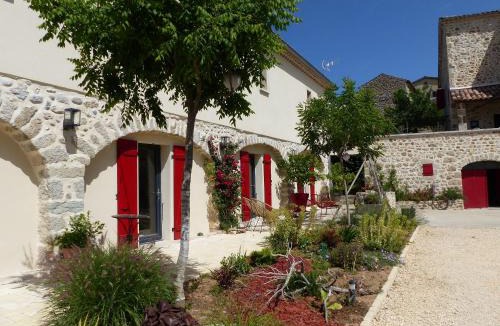 Joyeuse House | clos de Beauregard