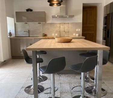 Cousance House | Clos De La Charnaille