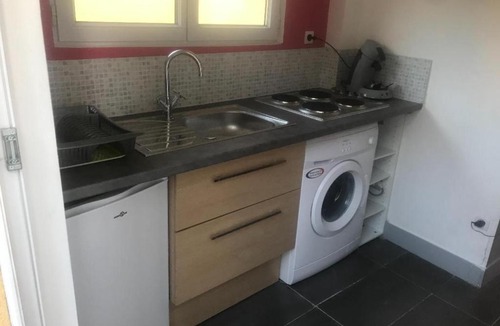 Villiers-Saint-Frederic Apartment | Clos de la fontaine A