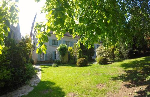 Saint-Cyr-sur-Morin Bed & Breakfast | Clos de la Rose