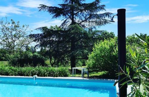 Saint-Martin-du-Bois Bed & Breakfast | Clos de la source Gironde