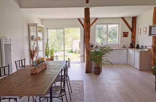 Saint-Martin-du-Bois Bed & Breakfast | Clos de la source Gironde