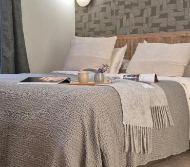 Nolay Villa | Clos de Nuits Elegance, History & Lifestyle