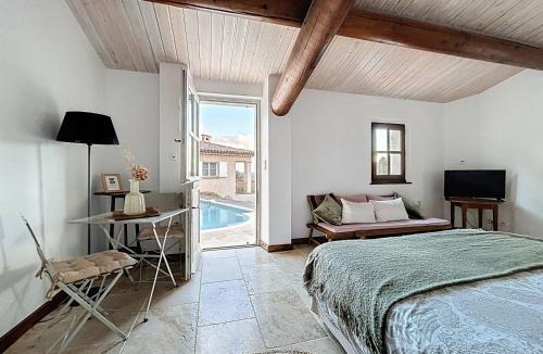 Villeneuve House | Clos des Cassis - Maison d'Hôtes