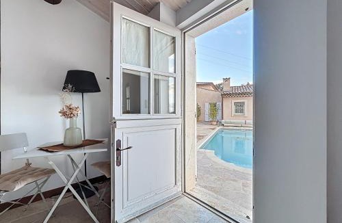 Villeneuve House | Clos des Cassis - Maison d'Hôtes