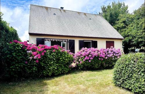 Fatouville-Grestain House | Clos des hortensias