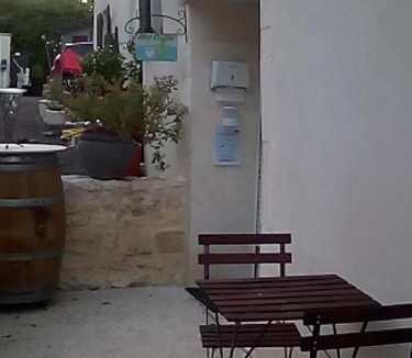 Venerand Bed & Breakfast | Clos des Morillons