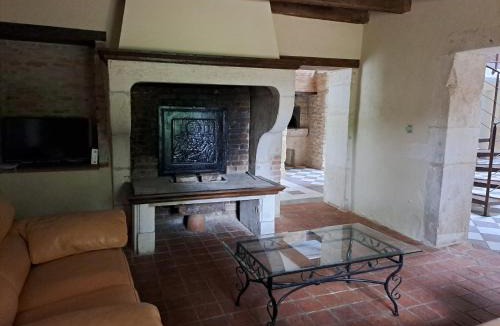 Bouconville-sur-Madt House | Clos du château