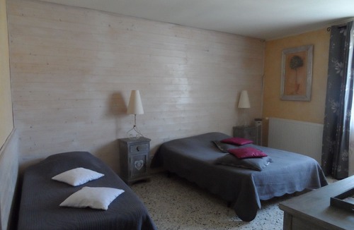 Cruzy Bed & Breakfast | Clos Mazerolles