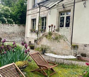 Precy-sur-Oise Bed & Breakfast | CLOS REMY Maison d'hôtes