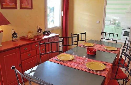 Lagnes House | Clos Saint Joseph by Interhome