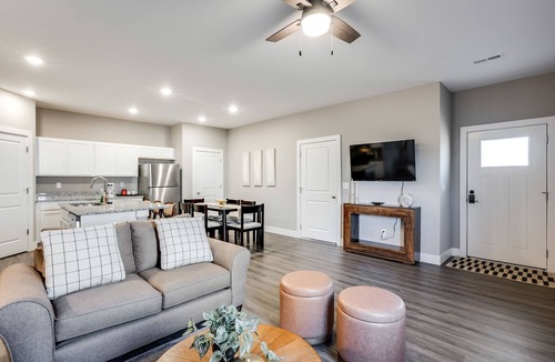 Bel Aire House | Close Drive to Wichita Hoops. Garage Parking + W&D