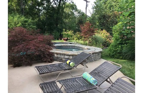 Green Hills House | Close,Private,Pool,Pets,Kids!