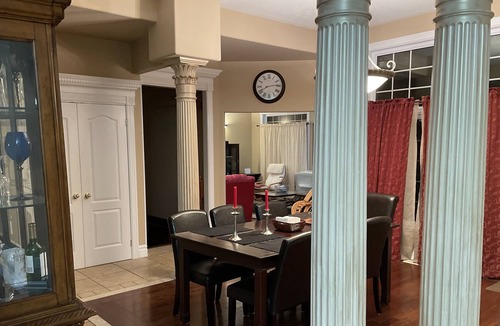 Colborne House | close to amenities and beach