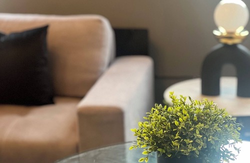 Peterborough Apartment | Close to city centre, Free Parking