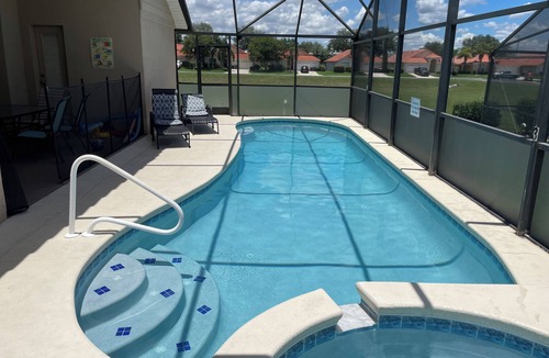 Solana House | Close to Disney 5-Bedroom in Solona with free heated pool. New bedroom furniture