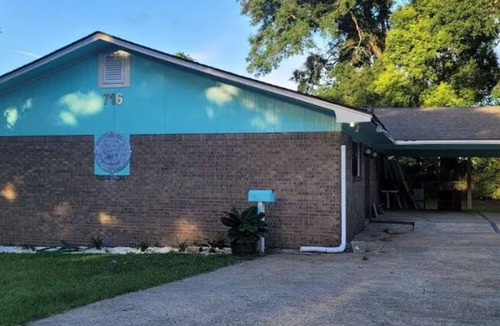 South Pensacola House | Close to Downtown, Beaches and Naval Base.