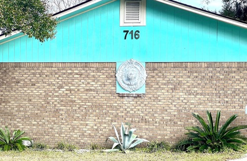 South Pensacola House | Close to Downtown, Beaches and Naval Base.