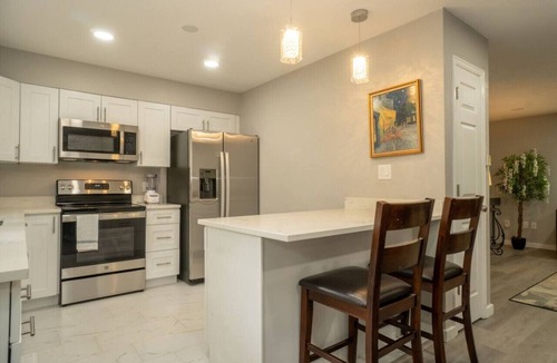 Allendale Area Apartment | Close to Downtown Sleeps 8 Private Backyard