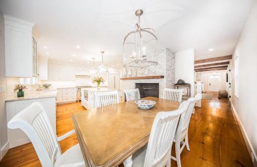 Nantucket Town House | Close to Dtwn Nantucket! Group Getaway with Patio