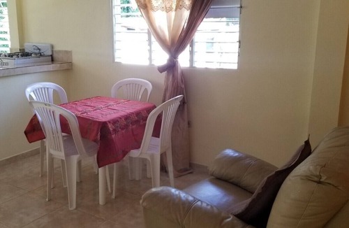 Bonao Apartment | Close to Everything #1/Cerca de Todo #1