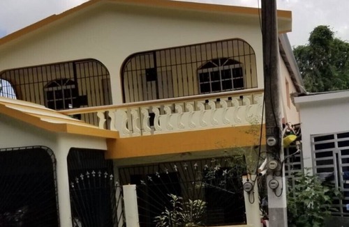 Bonao Apartment | Close to Everything #1/Cerca de Todo #1