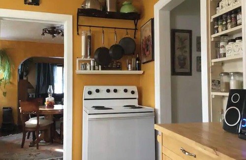 Fairpark House | Close to everything! Down town, Airport, Freeways