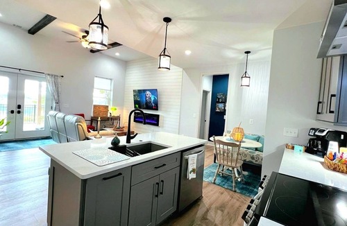 Ashland City House | Close to Everything, Away from It All - 30 Minutes from Nashville