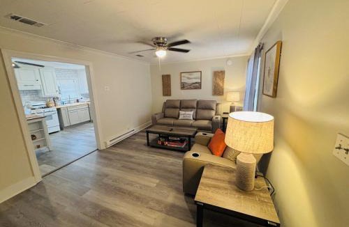 Hattiesburg House | Close-to-Everything Midtown Cottage