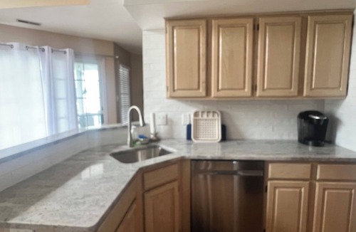 Wildwood Condo | Close to everything! Short walk to beach, boardwalk and restaurants