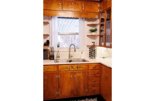 Dothan House | CLOSE TO EVERYTHING! The Hidden Gem Dothan