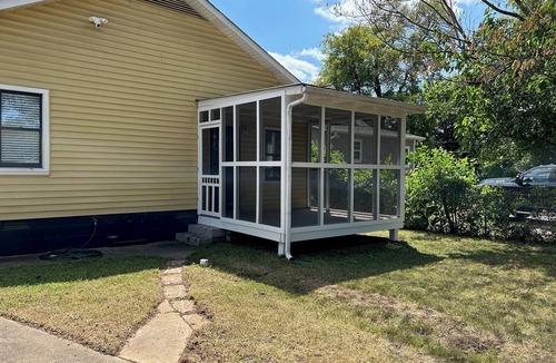 Hadley - Washington House | Close to Everything!