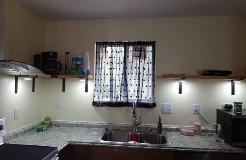 Peach Orchard House | Close to Fort Eisenhower & Augusta Golf Course