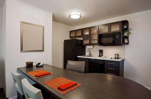 Fossil Creek House | Close to Fort Worth Museum of Science and History! 2 Contemporary Units, Parking