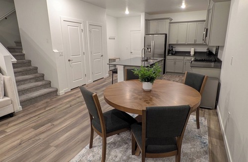 Eagle House | Close to Golf! Arcades, Switch, Smart TVs, Bunks and Pool