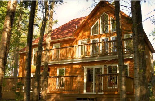 Humber Valley Ski Chalet | Close to Heaven Year Round