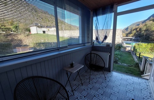 Auzat Apartment | Close to hiking and skiing quiet and beautiful garden