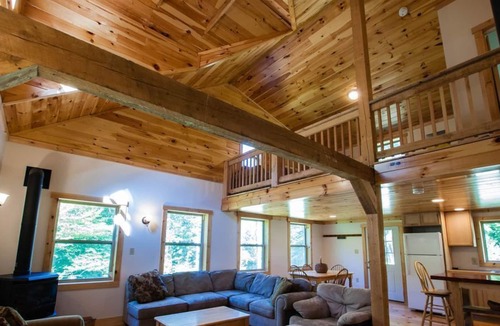 Stockbridge House | Close to Killington & Pico Mountain