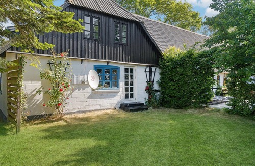 Dannemare House | Close to Kramnitse on Lolland awaits you this vacation home.