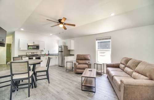 Grove Cottage | Close to Lake: Grove Cabin w/Shared Fire Pit!