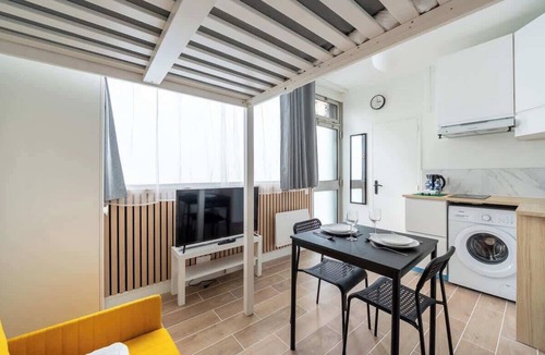 Epinettes Apartment | Close to Montmartre : Fully equipped studio