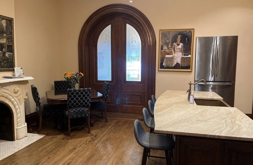 Downtown Jersey City Apartment | Close to NYC in Historic Brownstone