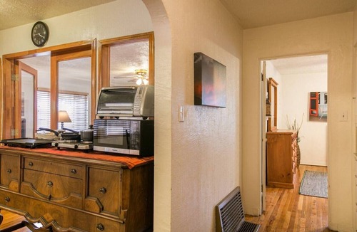 Los Duranes House | Close to old town and cheap deals!