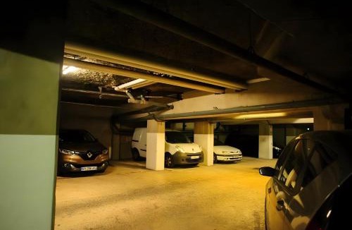 Ormetteau-Port Apartment | Close to Paris-Disney I Netflix I Secure Parking