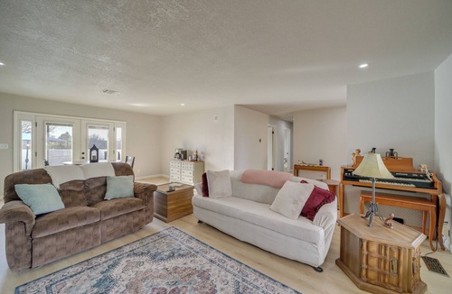 Bristow House | Close to Route 66! Bristow Home w/Spacious Yard