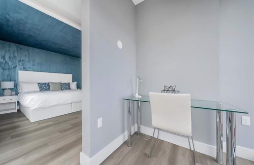 Port Morris Hotel | Close to Stadium Studio K Bal BR | Keyless Entry